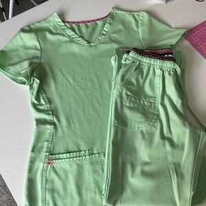 Heart Soul scrub set size small petite